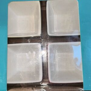 Set of 4 stoneware serving bowls with bamboo serving Tray NIB